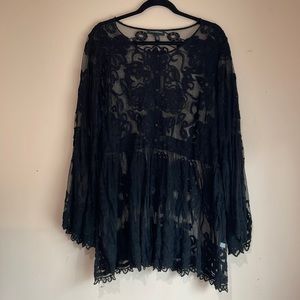 Black bell sleeve size 18/20 Lane Bryant top